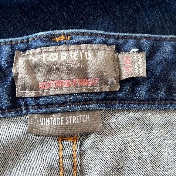 Torrid Boyfriend Straight Vintage Stretch Mid-Rise Jean Size 20 - Picture 4 of 5